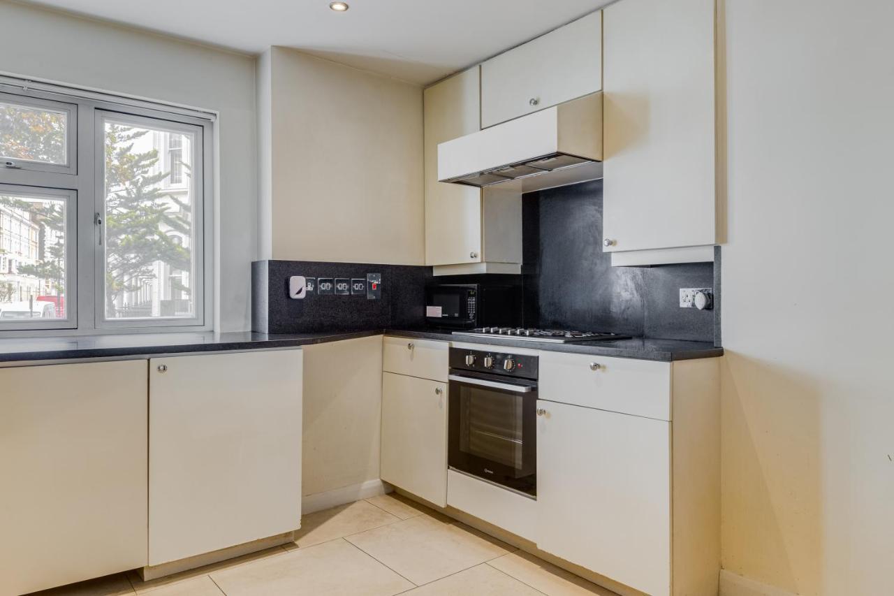 Care Property London- Apartments ภายนอก รูปภาพ